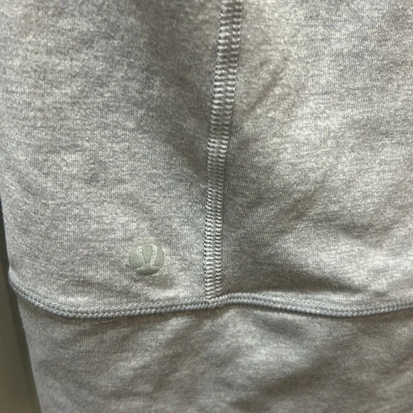 Lululemon Lavander Scuba - Picture 9 of 10